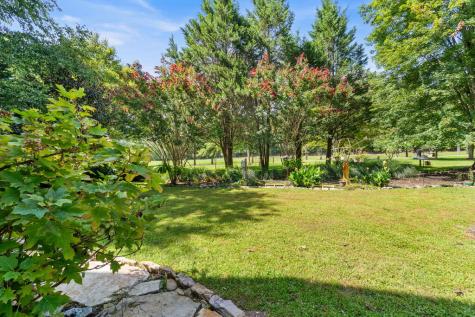 322 Theron Mccray Road Hayesville NC 28904
