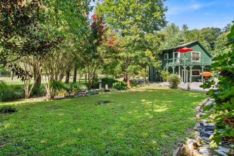 322 Theron Mccray Road Hayesville NC 28904