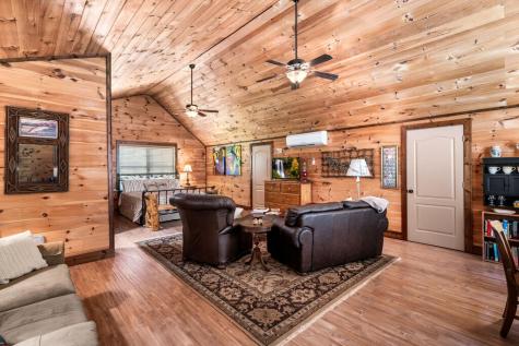 322 Theron Mccray Road Hayesville NC 28904