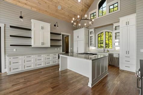 207 Utana Bluffs Trail Ellijay GA 30540