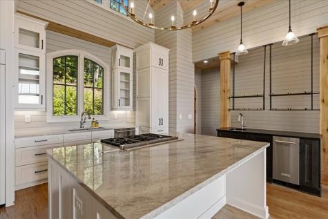 207 Utana Bluffs Trail Ellijay GA 30540