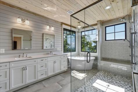 207 Utana Bluffs Trail Ellijay GA 30540