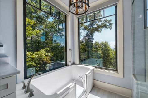 207 Utana Bluffs Trail Ellijay GA 30540
