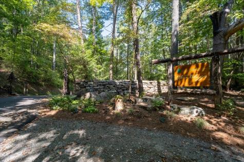 207 Utana Bluffs Trail Ellijay GA 30540