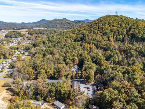 130 Emory Circle Blairsville GA 30512