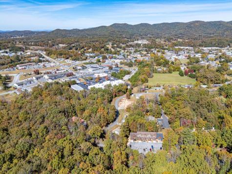 130 Emory Circle Blairsville GA 30512