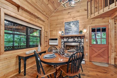 415 Walnut Mountain Road Ellijay GA 30536