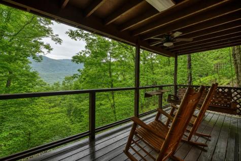 415 Walnut Mountain Road Ellijay GA 30536