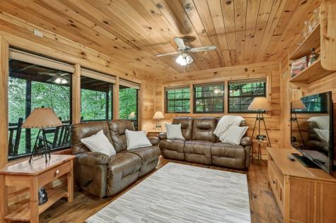 415 Walnut Mountain Road Ellijay GA 30536