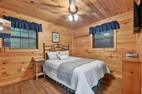415 Walnut Mountain Road Ellijay GA 30536