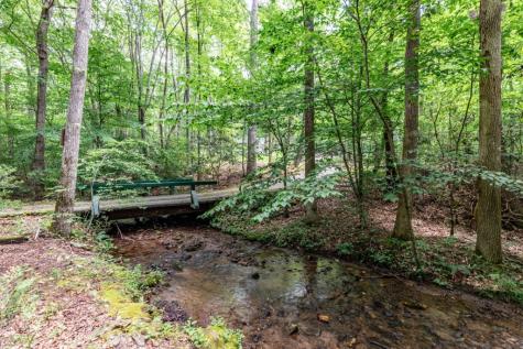 2874 Hickory Cove Lane Hiawassee GA 30546