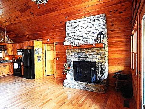 533 Mangums Trail Blue Ridge GA 30513