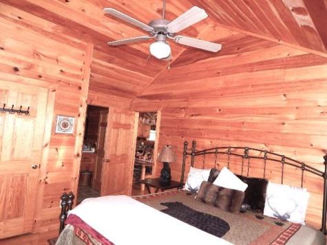 533 Mangums Trail Blue Ridge GA 30513
