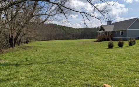 266 Mcglamery Farm Drive Hayesville NC 28904