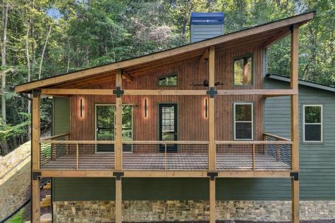 93 Elmwood Circle Ellijay GA 30540