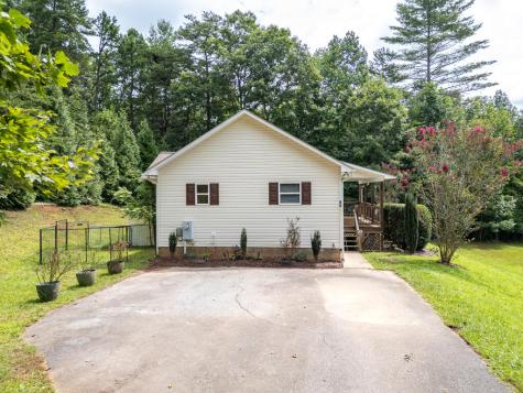 90 Copper Hill Church Lane Warne NC 28909