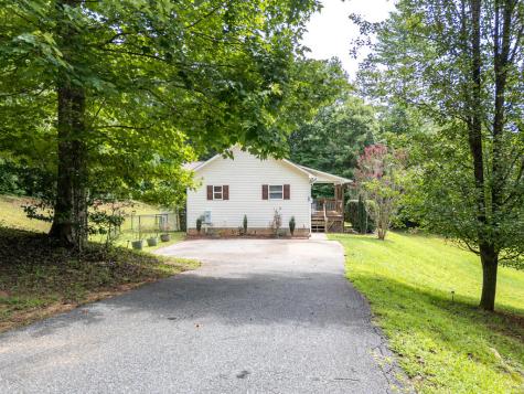 90 Copper Hill Church Lane Warne NC 28909