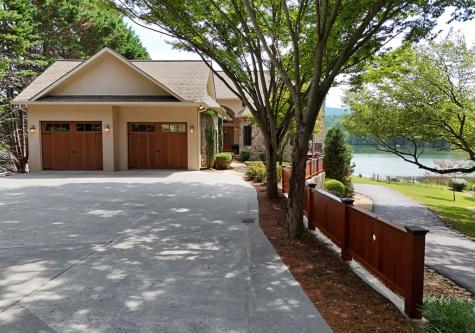 240 Sunnyside Road Hiawassee GA 30546