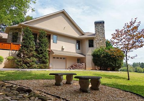 240 Sunnyside Road Hiawassee GA 30546