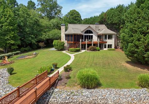 240 Sunnyside Road Hiawassee GA 30546