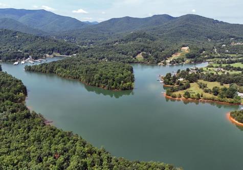 240 Sunnyside Road Hiawassee GA 30546