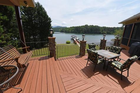 240 Sunnyside Road Hiawassee GA 30546