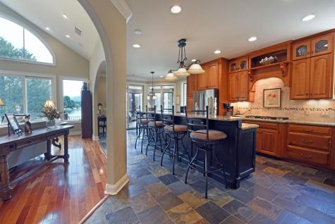 240 Sunnyside Road Hiawassee GA 30546