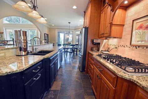 240 Sunnyside Road Hiawassee GA 30546