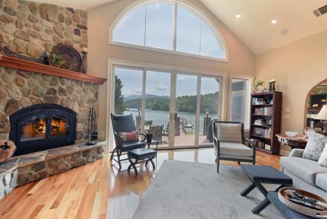 240 Sunnyside Road Hiawassee GA 30546
