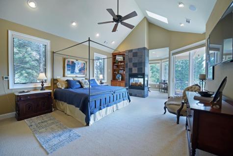 240 Sunnyside Road Hiawassee GA 30546