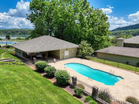 1729A Watercrest Way Young Harris GA 30546