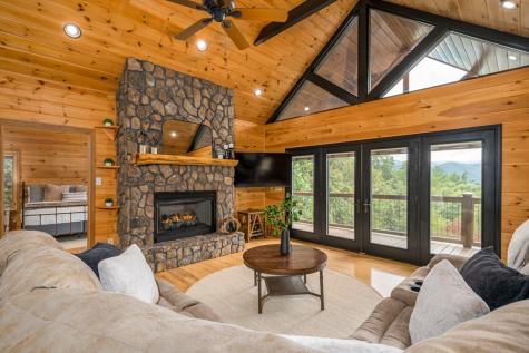 330 Choctaw Ridge Blue Ridge GA 30513