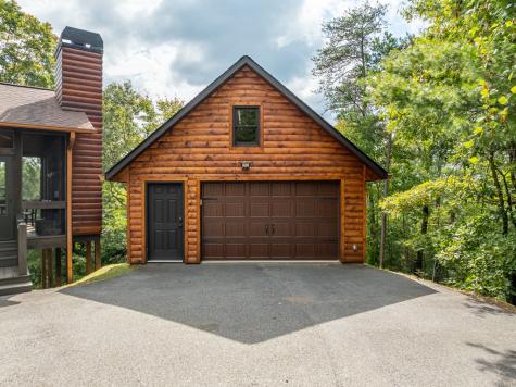 330 Choctaw Ridge Blue Ridge GA 30513