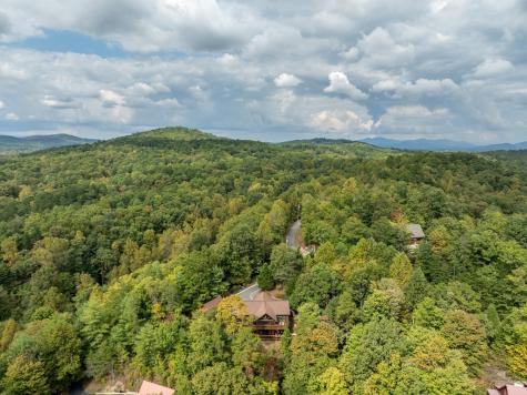 330 Choctaw Ridge Blue Ridge GA 30513