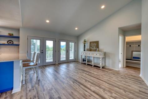 2112 J V Ledford Road Young Harris GA 30582