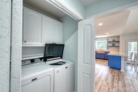 2112 J V Ledford Road Young Harris GA 30582