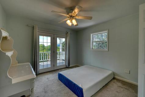 2112 J V Ledford Road Young Harris GA 30582