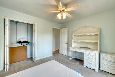 2112 J V Ledford Road Young Harris GA 30582