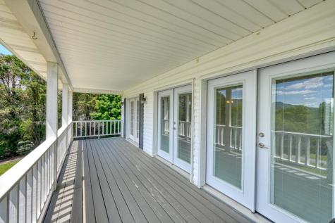 2112 J V Ledford Road Young Harris GA 30582