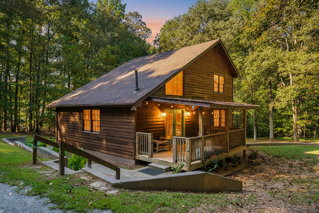 137 Ridgecrest Court Ellijay GA 30540