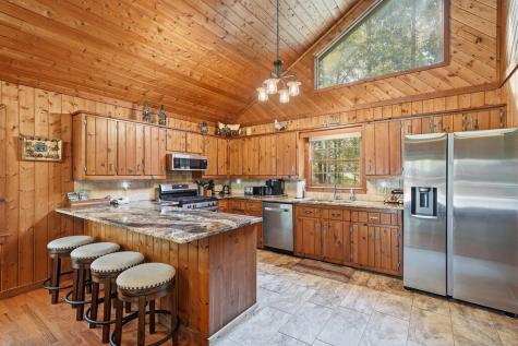 137 Ridgecrest Court Ellijay GA 30540