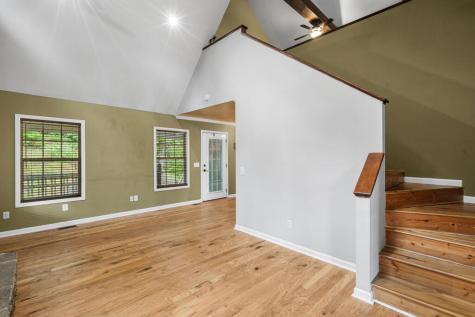 2103 Pooh Corner Hiawassee GA 30546