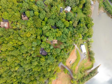 2103 Pooh Corner Hiawassee GA 30546