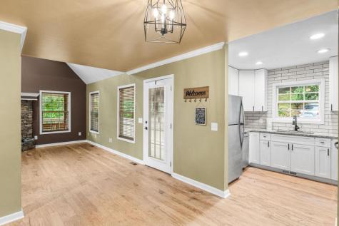 2103 Pooh Corner Hiawassee GA 30546