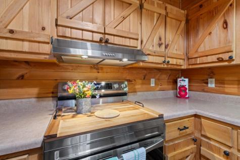 66 Fortenberry Road Young Harris GA 30582