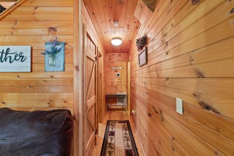 66 Fortenberry Road Young Harris GA 30582