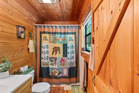 66 Fortenberry Road Young Harris GA 30582