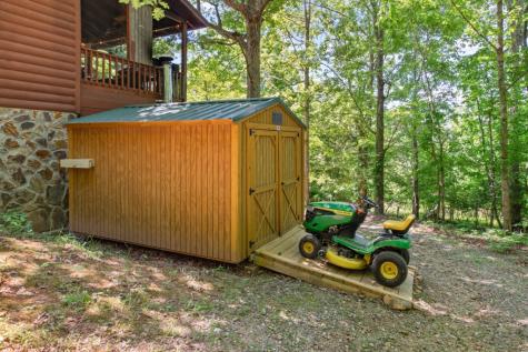 66 Fortenberry Road Young Harris GA 30582