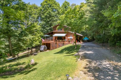 66 Fortenberry Road Young Harris GA 30582