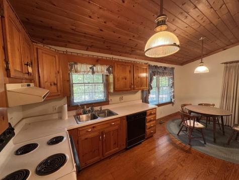 1983 Drayton Way Young Harris GA 30582